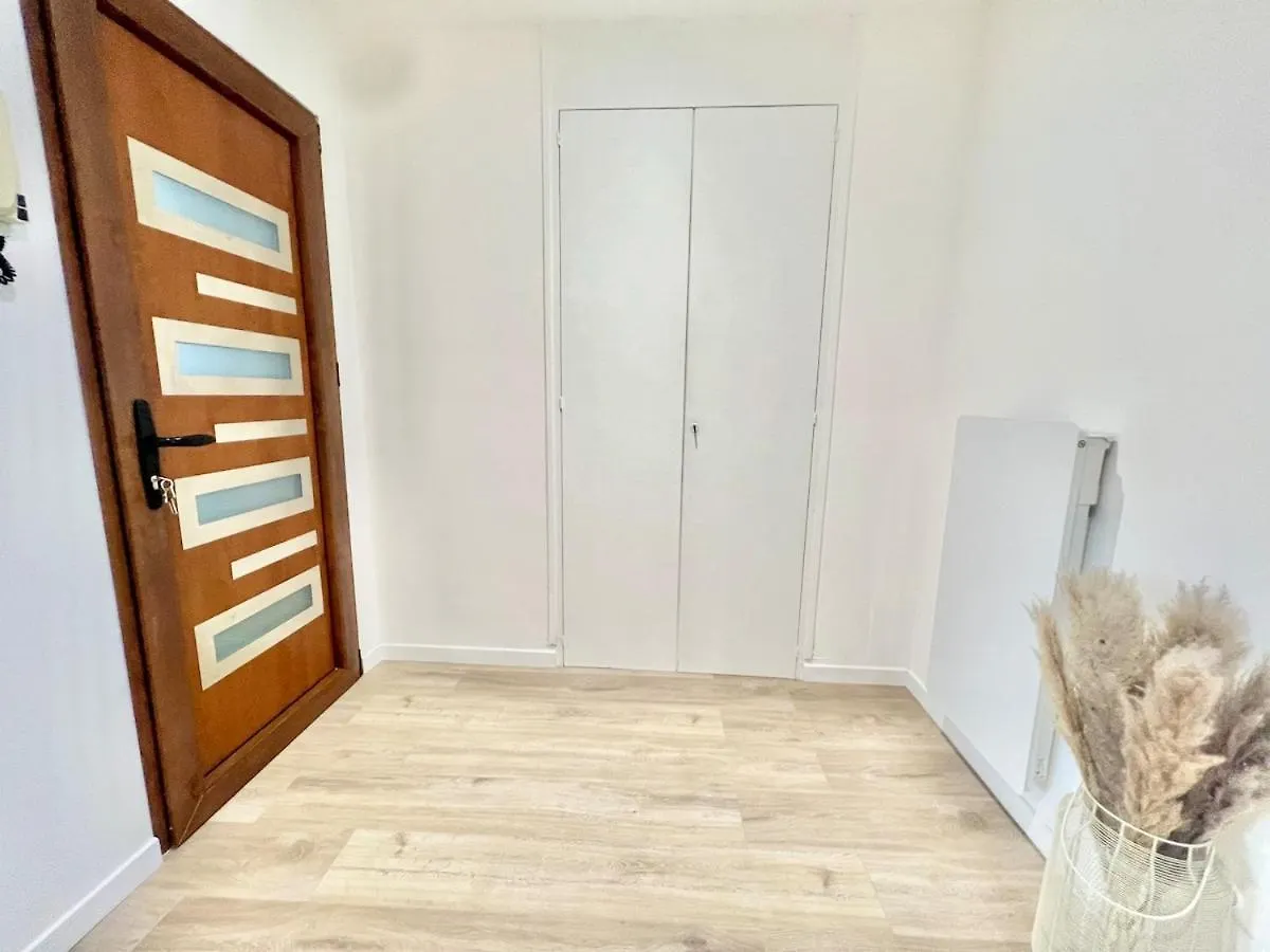 Apartment Appartement Confortable Balcon Cluses