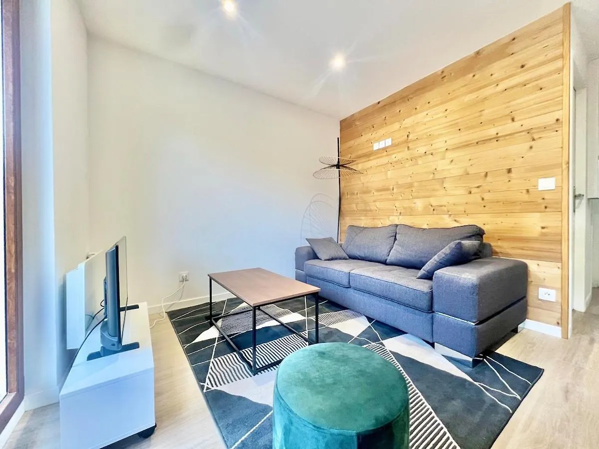 Apartment Appartement Confortable Balcon Cluses