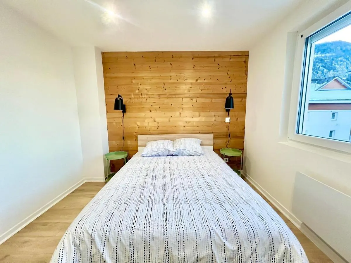 Apartment Appartement Confortable Balcon Cluses